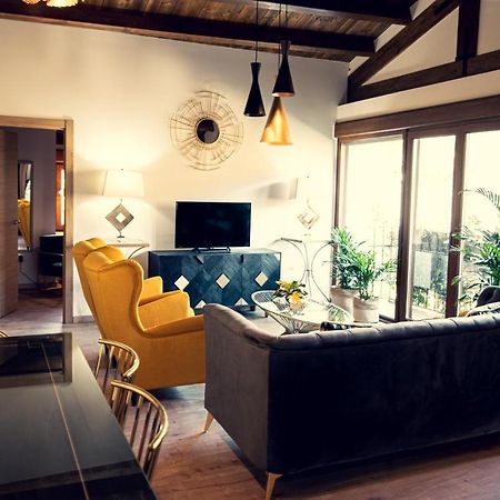 Apartamentos En El Valle Del Jerte Flores Para Angela Cabezuela Del Valle Eksteriør billede